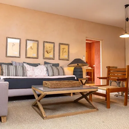 Domaine Des Peyre Apartment Robion en Luberon