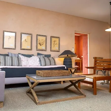Domaine Des Peyre Apartment Robion en Luberon